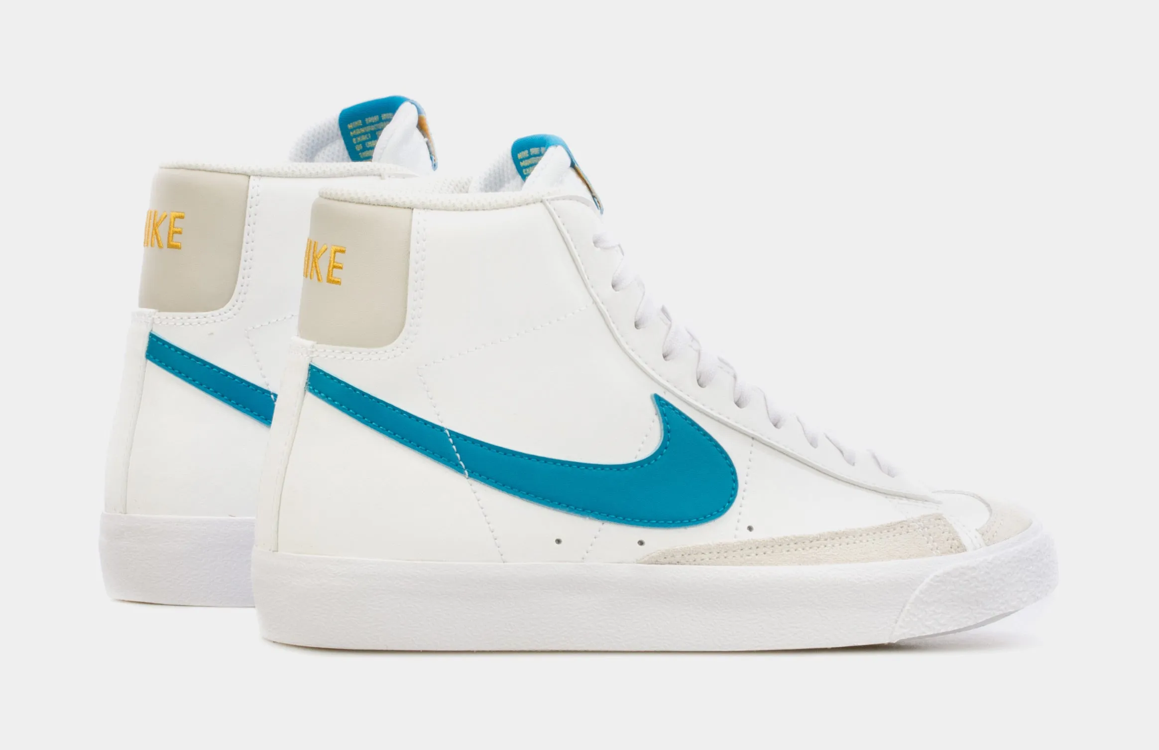 Blazer Mid '77 Grade School Lifestyle Shoes (White/Blue)