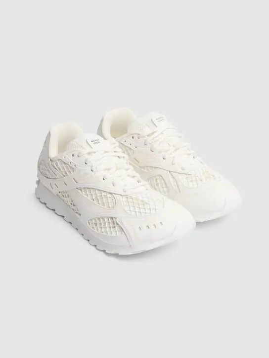 Bottega Veneta   40mm Orbit fishnet sneakers 