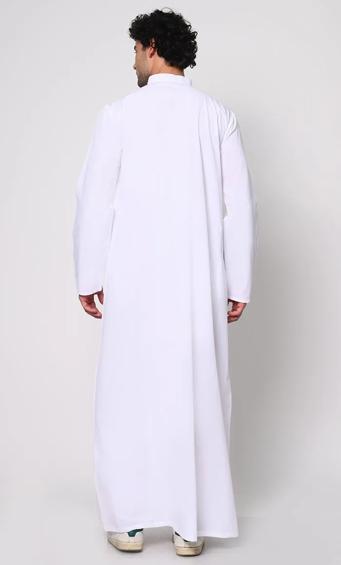 Cultural Heritage: Men's White Thobe with Beautiful Arabic Embroidery