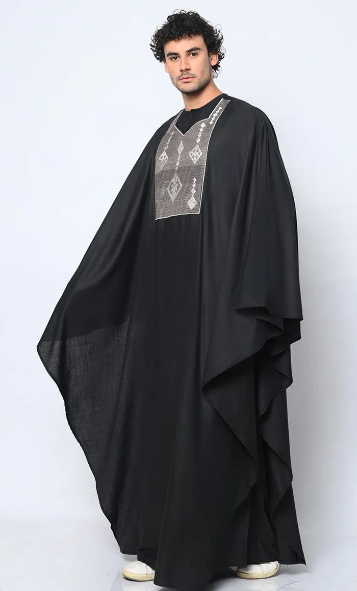 Distinctive Luxury: 2 Pc Embroidered Men's Black Kaftan Set with Pockets