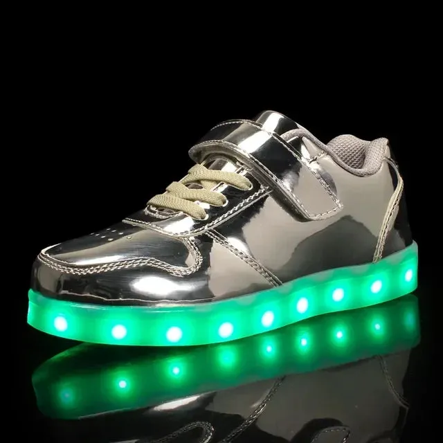 Kids Sneakers Casual Luminous Shoes USB Recharge Light Up Sports Skateboard Shoes Waterproof Leather Boys Girls Shoes with LED