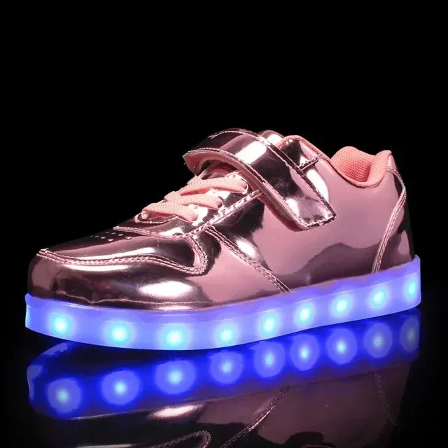 Kids Sneakers Casual Luminous Shoes USB Recharge Light Up Sports Skateboard Shoes Waterproof Leather Boys Girls Shoes with LED