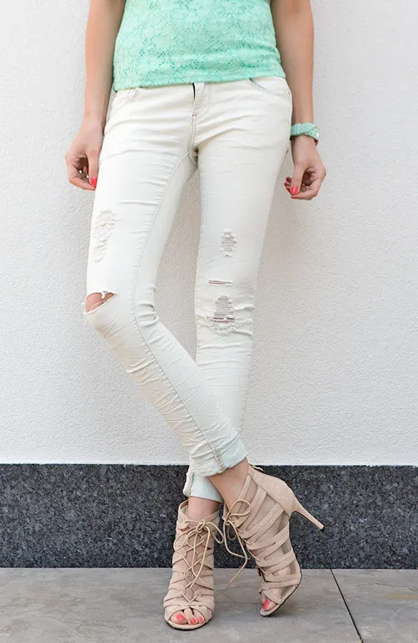 Lace Up Heels Beige 2.0