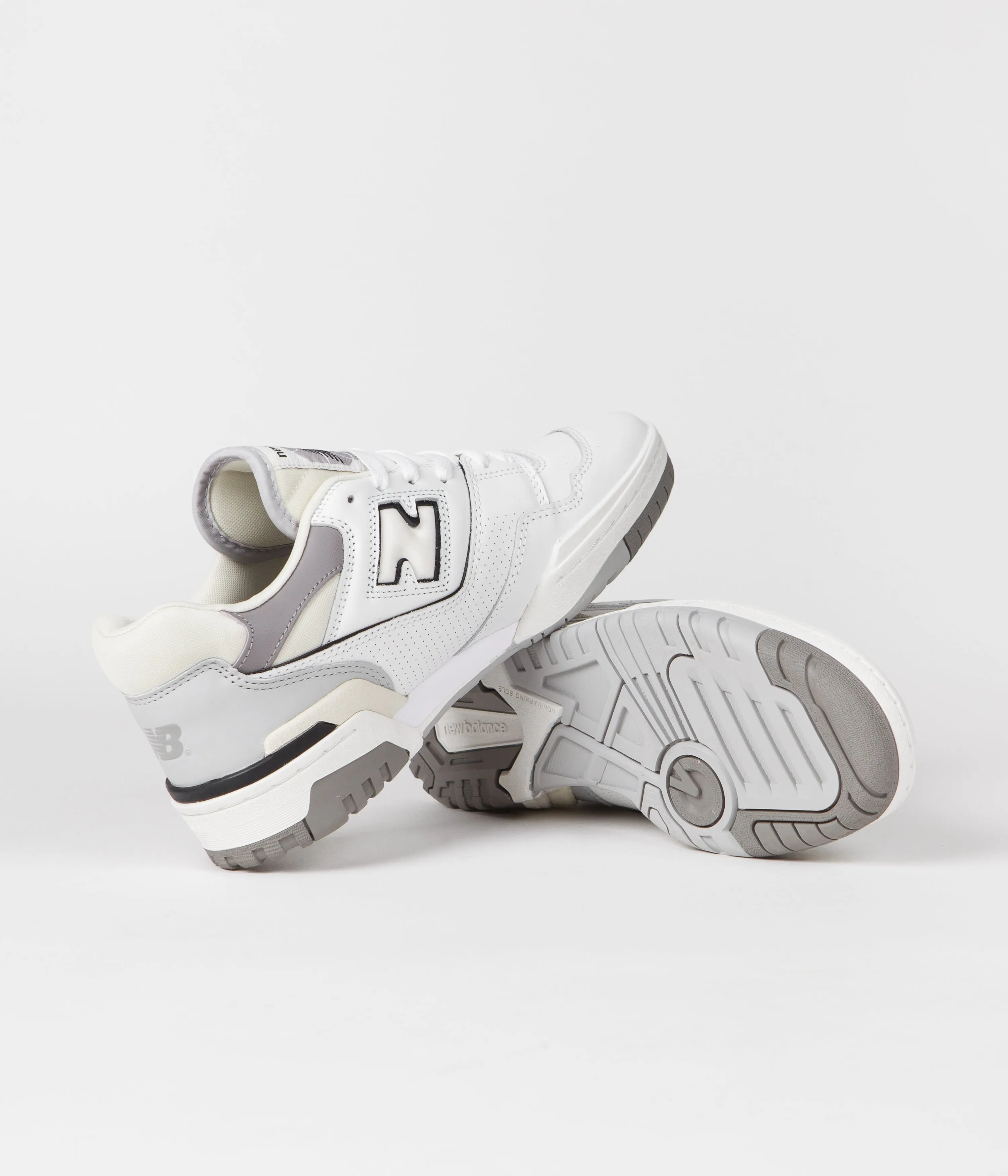 New Balance 550 Shoes - White / Grey