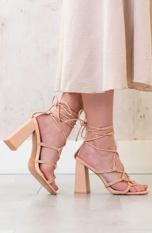 Strik Heels Beige